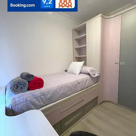 דירה A Puertas De La Catedral 90m2 Con Garaje ויטוריה-גאסטייז