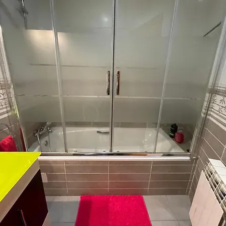 Apartamento A Puertas De La Catedral 90m2 Parking Gratis *