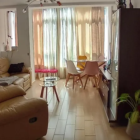 A Puertas De La Catedral 90m2 Parking Gratis