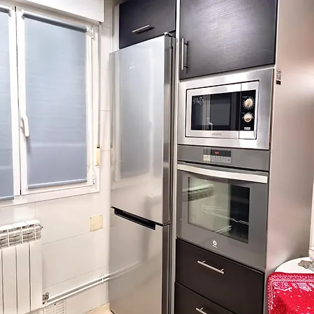 A Puertas De La Catedral 90m2 Parking Gratis Vitoria