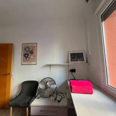A Puertas De La Catedral 90m2 Parking Gratis *