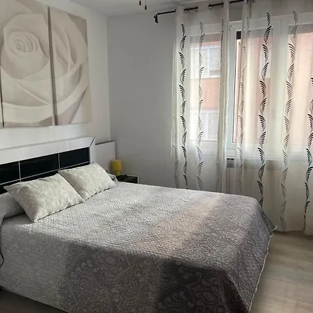 A Puertas De La Catedral 90m2 Parking Gratis Vitoria-Gasteiz