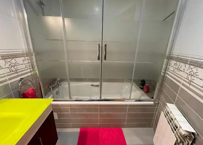 Apartamento A Puertas De La Catedral 90m2 Parking Gratis *